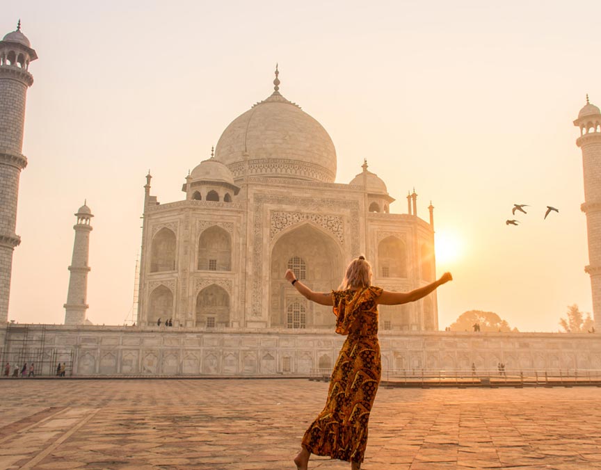  Discover the Majestic Taj Mahal